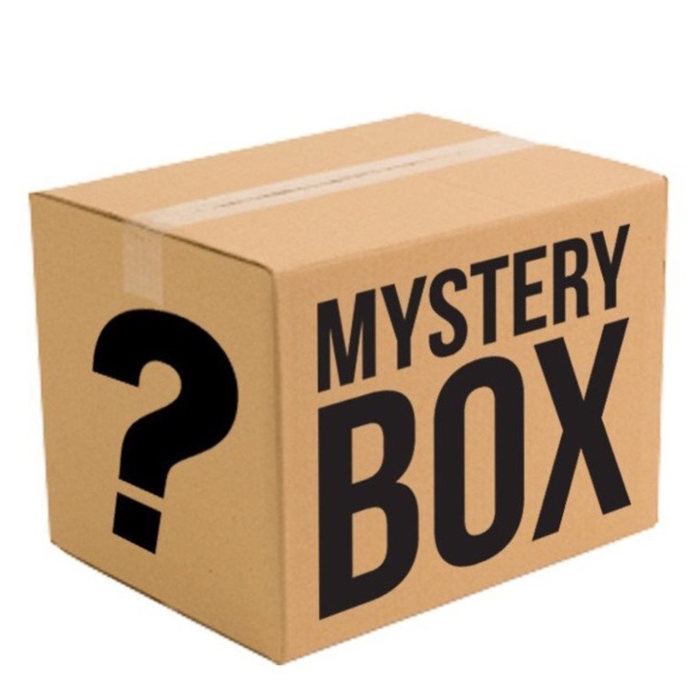 ✨💫MYSTERY BOX💫✨ 10 ITEMS
